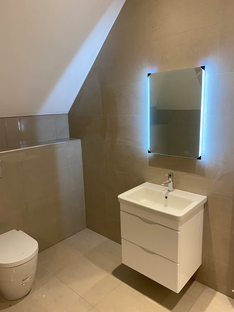 Bathroom 31