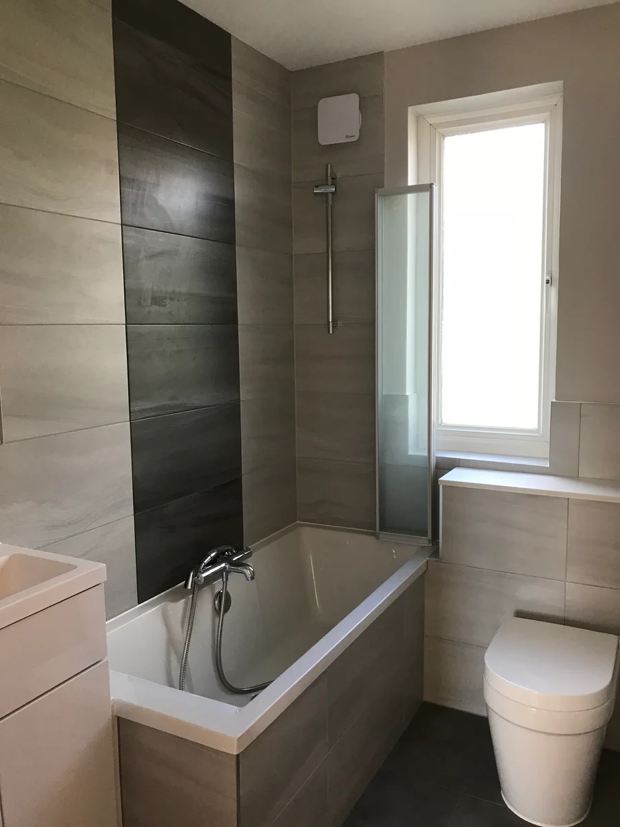 Bathroom 11