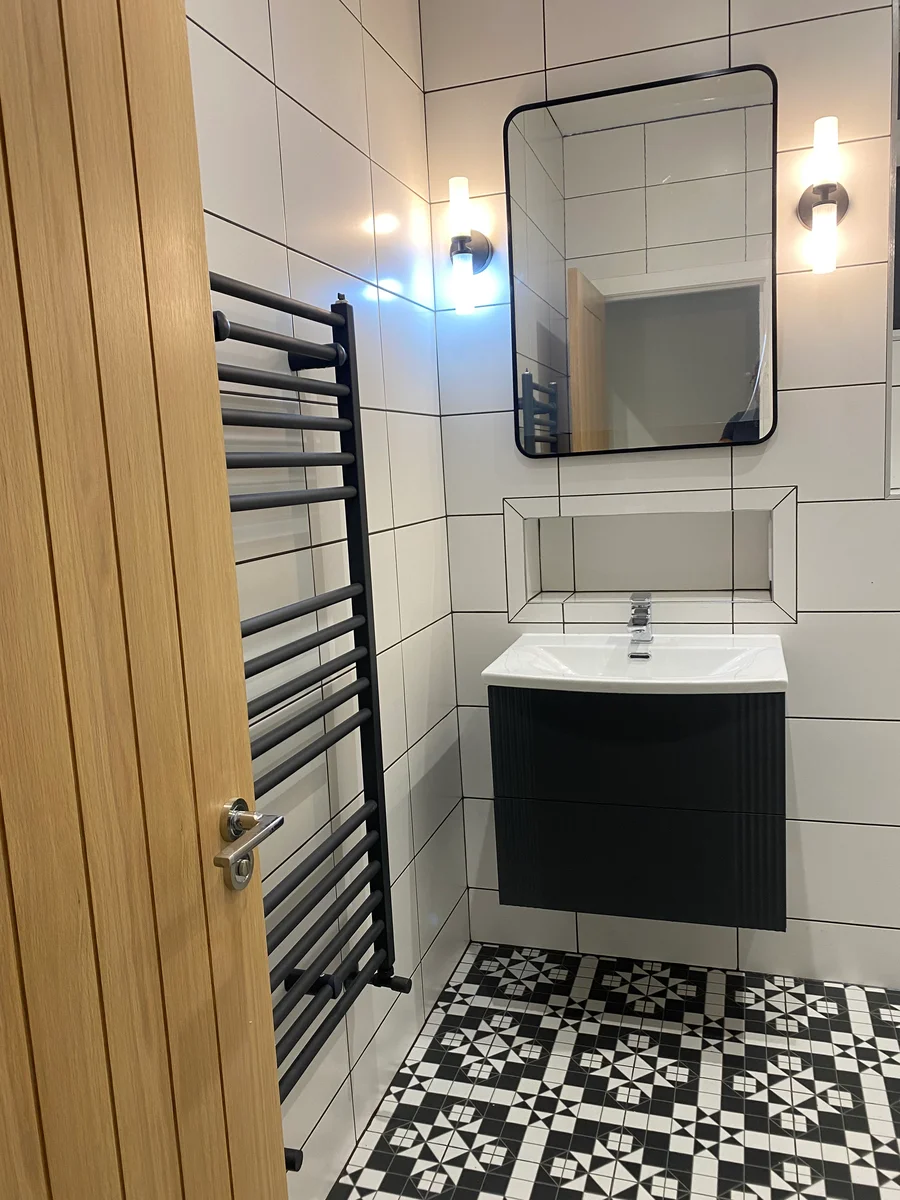 Bathroom 46
