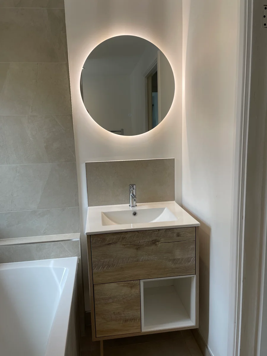 Bathroom 17