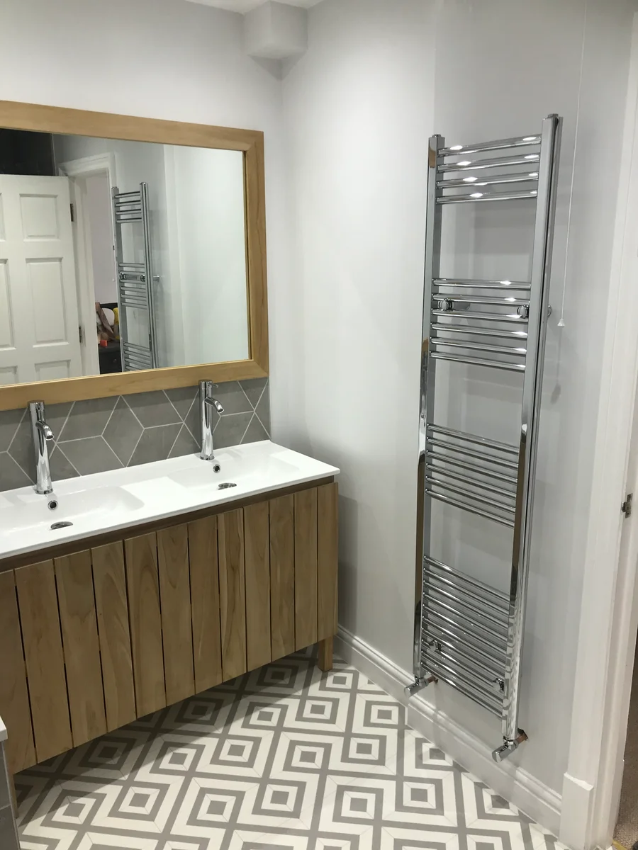 Bathroom 7